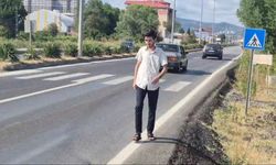 Bartın'da Yaya Geçidi Var, Kaldırım Yok! Çevre Yolu Hem Yayalar Hem Sürücüler İçin Tehlike Saçıyor
