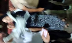 Düğünde İlginç Anlar: Drona Para Takmak İsteyen Damat Eliyle Pervanelere Çarptı
