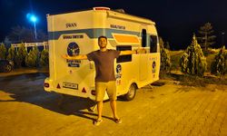 Gezgin Hoca Van Gölü Kıyılarında Karavan Hayatını Tanıtıyor