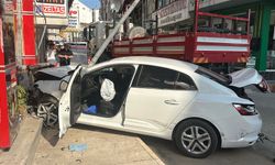 Kastamonu’da Zincirleme Kaza: Araçlar İş Yerine Çarparak Durabildi