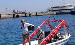 Mudanya’da Seyitonbaşı Anması: Denizde Bayraklı Tören ve Tiyatro Gösterisi