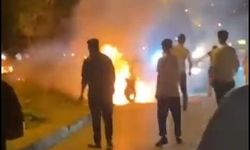 Bursa’da Seyir Halindeki Motosiklet Alev Aldı Ayağı Kırık Vatandaş Müdahale Etti