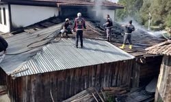 Daday’da Samanlık Yangını Korkuttu: Konağa Sıçramadan Söndürüldü