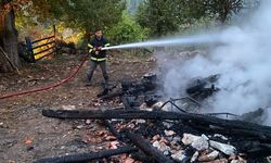 Kastamonu’da Korkutan Gece Yangını Ev Alevlere Teslim Oldu
