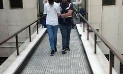 Polis Karşısında Çimlere Yatan Zanlı Yakayı Ele Verdi