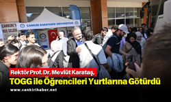 Rektör Prof. Dr. Mevlüt Karataş, TOGG ile Öğrencileri Yurtlarına Götürdü
