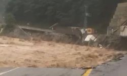 Rize’de Yoğun Yağış Hayatı Felç Etti: Ayder Yaylası Yolu Kapandı