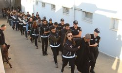 Adana Merkezli Çete Operasyonu: 100’ü Aşkın Şüpheli Adliyede