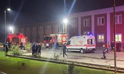 Çerkezköy OSB’de Fabrika Bacasında Yangın: 2 Kişi Hastaneye Kaldırıldı