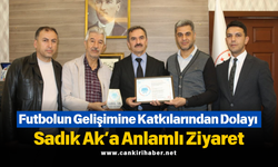 Futbolun Gelişimine Katkılarından Dolayı Sadık Ak’a Anlamlı Ziyaret