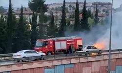 Karabük’te kadın sürücünün aracı alev aldı, faciadan dönüldü!