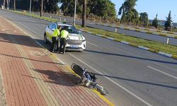 Trafik Polislerinin Gözleri Önünde Kaza Yapan Motosikletliye Rekor Ceza