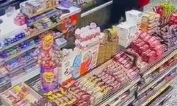 Alkollü Müşteri Benzinlik Çalışanına Saldırdı: Kovalama Anları Kamerada