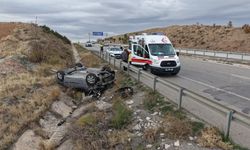 Arkadan Çarpan Otomobil Facia Yarattı! 7 Kişi Yaralandı