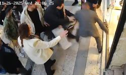 Boşanma Aşamasındaki Kadına Bıçaklı Saldırı Güvenlik Kamerasına Yansıdı