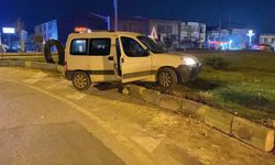 Ehliyetsiz Sürücü Kaçarken Kaza Yaptı