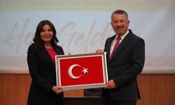 Ekranlardan Topluma: Bilgi mi, Algı mı?