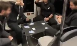 Metroda Kart Oyunu Şaşkınlık Yarattı