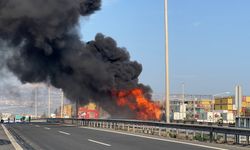 Tanker Alev Alev Yandı, Sürücü Son Anda Kurtuldu