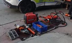 Trafik Kazası: Polis Aracı Tıra Çarptı, 1 Şehit 1 Ağır Yaralı