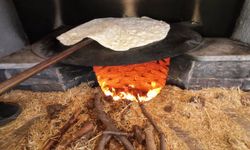 Yufka Ekmeği Geleneği İmeceyle Yaşatılıyor