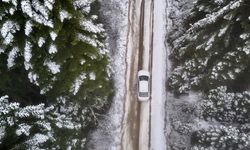 1700 Rakımda Kış Geri Döndü! Karabük’te Kar Yağışı Havadan Görüntülendi