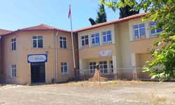 7 Yıldır Kapalıydı, Karar Çıktı: Büyük Tekke’de Okul Yıkılıyor