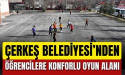 Çerkeş Belediyesi’nden Öğrencilere Konforlu Oyun Alanı