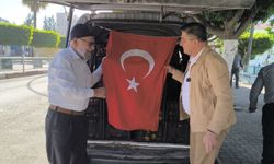 Elmacı Dede Bu Kez Dörtyol Mandalinasıyla Yola Çıktı