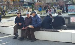 Emekli Sayısı Aktif Çalışanları Geçti: SGK Verileri Açıklandı