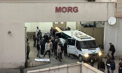 İki Çocuk Annesi Kadın Bıçaklanarak Hayatını Kaybetti