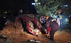 Kontrolden Çıkan Araç Refüje Çarptı: 49 Yaşındaki Sürücü Kurtarılamadı