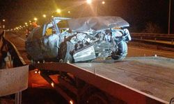 Kontrolden Çıkan Otomobil Bariyerlere Çarptı: Sürücü Yaralı