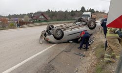 Otomobil Takla Attı! Sürücü Mucizevi Şekilde Kurtuldu