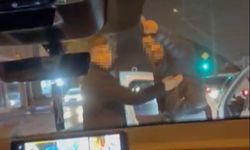 Pes Dedirten Görüntüler: Öfkeli Sürücü, Anne ve Bebeğe Korku Dolu Anlar Yaşattı