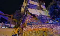 Yollar Kapandı, Evleri Su Bastı, 9 Kişi Tahliye Edildi