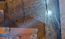 5.1 Şiddetinde Deprem! Avizeler Sallandı, Vatandaşlar Sokağa Döküldü