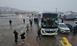 SEYİR HALİNDEKİ OTOBÜSE SALDIRI!