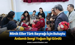 Minik Eller Türk Bayrağı İçin Buluştu: Anlamlı Sergi Yoğun İlgi Gördü