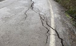 Yağış Sonrası Heyelan: Yollar Zarar Gördü, Ulaşım Kontrollü Sağlanıyor