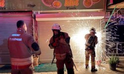 Alevler Kısa Sürede Sardı: İş Yerinden Geriye Kül Kaldı