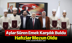 Aylar Süren Emek Karşılık Buldu: Hafızlar Mezun Oldu