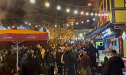 Sahura Dakikalar Kala Meydan Doldu Taştı