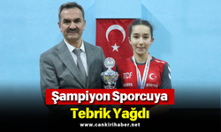 Şampiyon Sporcuya Tebrik Yağdı