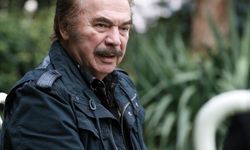 Usta Sanatçı Orhan Gencebay Hastaneye Yatırıldı!