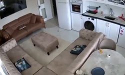 5.2’lik Depremde Evler Beşik Gibi Sallandı