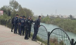 Irmağa Atlayan 17 Yaşındaki Çocuk Kayboldu