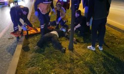 Telefonunu Almak İsterken Otomobil Çarptı