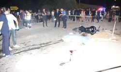 Çöp Kamyonu ile Çarpışan Motosikletteki 2 Genç Öldü