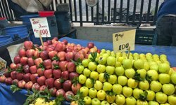 Elmada Fiyat Uçurumu: Üretici Düşüyor, Market Uçuyor